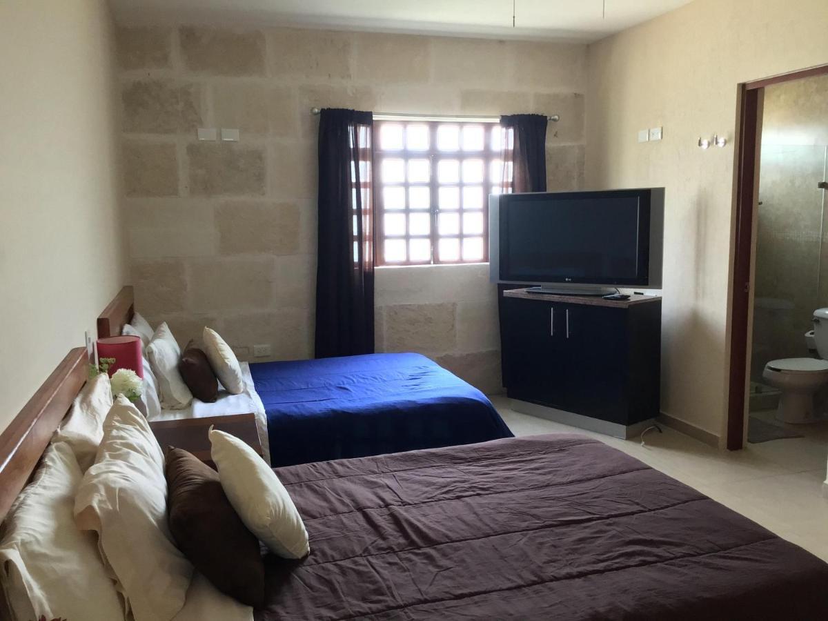 קנקון Bed And Breakfast Pecari מראה חיצוני תמונה